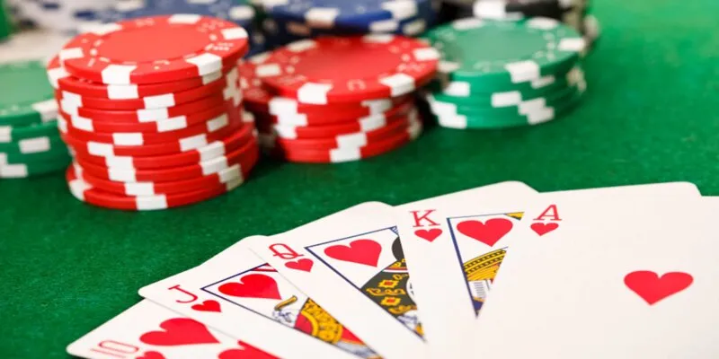 Nắm rõ các thuật ngữ cơ bản trong poker để nắm chắc phần thắng!